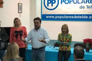 El PP de Telde brinda la Navidad, arropado por sus máximos dirigentes (Foto TA)